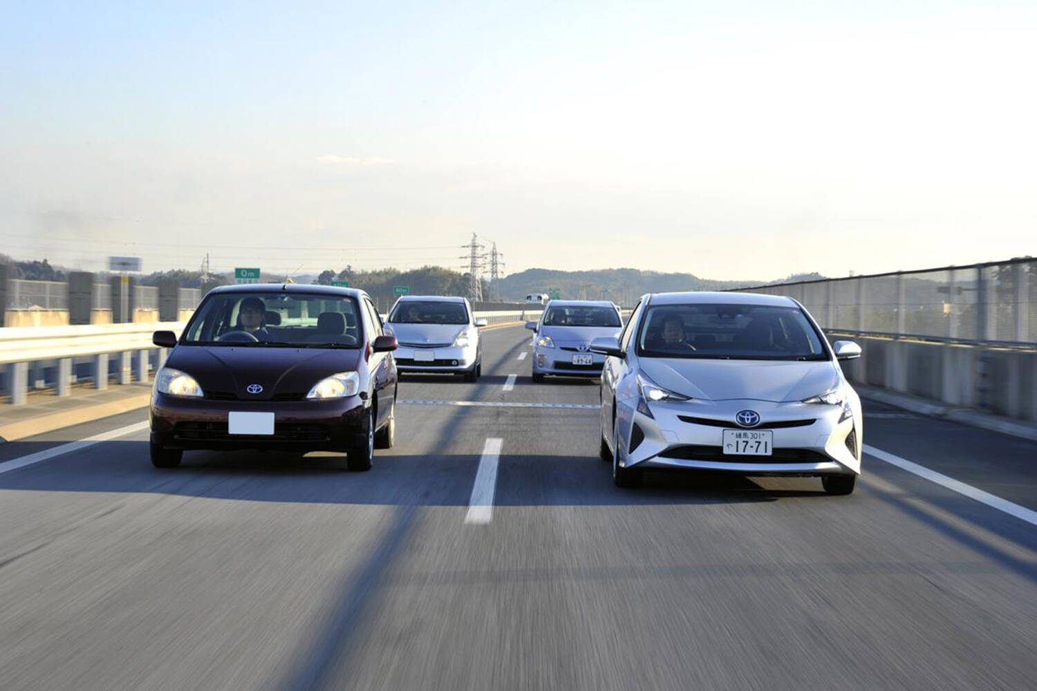 ハイブリッドの仕組みやメリット・デメリットを解説！　おすすめのモデルも紹介