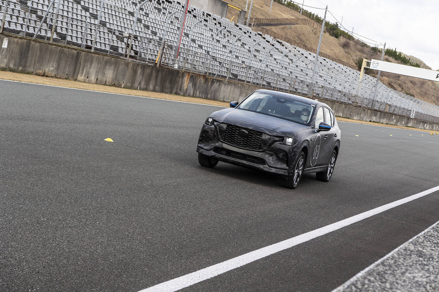 【試乗】マツダの新たな挑戦は成功の匂いしかしない！　CX-60プロトの直6ディーゼルとPHEVに乗った