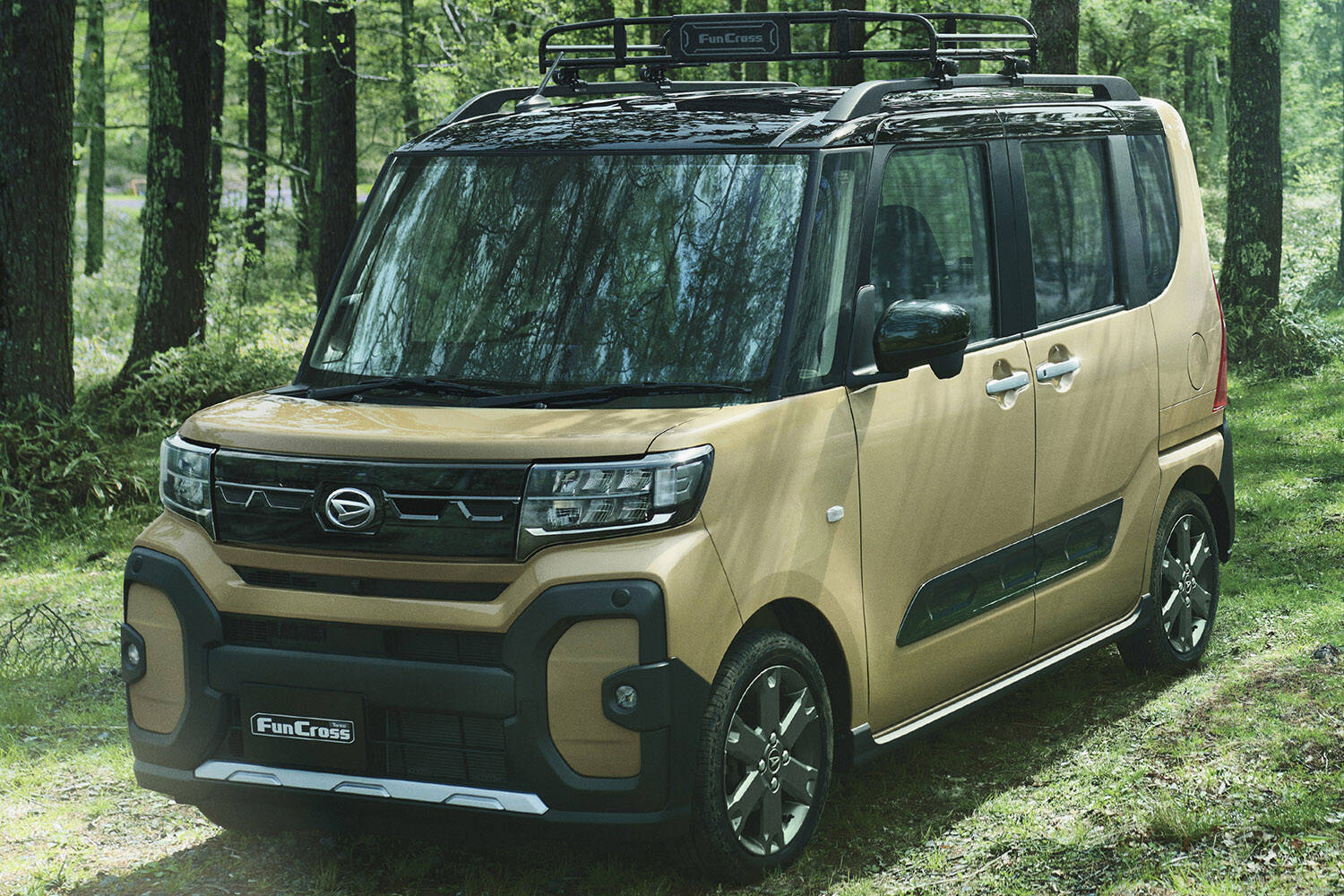 上半期はN-BOXが僅差でヤリスに勝利！　それでもトヨタの販売力は驚異的なレベルだった