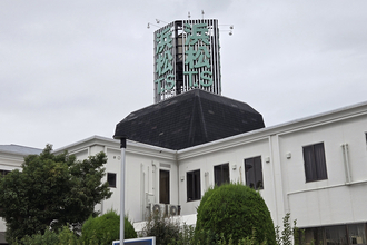 食堂はガッツリ系！　お風呂に宿泊にゲーセンまで!!　一般人も入れる「トラックステーション」に潜入したら楽しすぎた