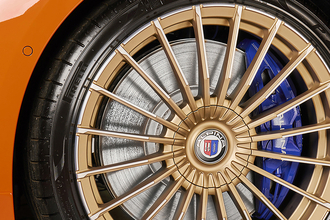 専用色をまとった日本だけの特別なBMW アルピナ！　配色の異なる4台のB4グランクーペ ニコル別注 限定仕様を発売