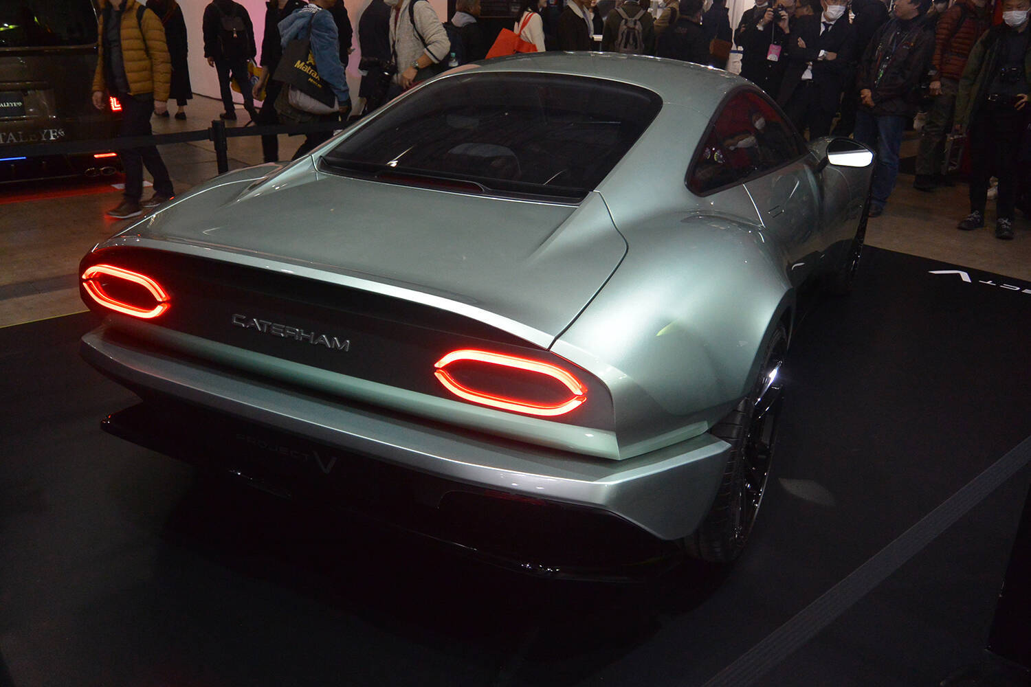 ケータハムが作るとEVでもライトウエイトスポーツになる！　2026年発売予定モデルの試作車を早くも公開【TAS2024】