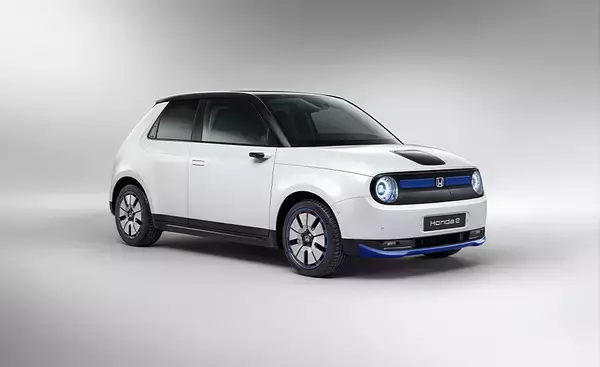 「インターネット通販で国産EVが買える！　四輪新車オンラインストア「ホンダON」にて「Honda e」の取り扱いをスタート」の画像