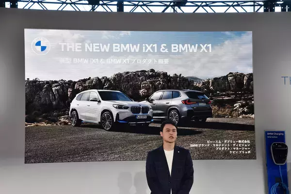 「新しいBMWのコンパクトSUVはガソリンと電気の二刀流！　デザインよし走りよし使い勝手よしと三拍子揃ったX１／iX１が登場」の画像