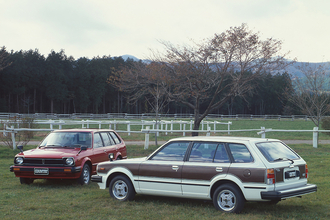シビックなのにカンガルーバー！　２年を待たずに消滅した「シビックシャトル」という異色のSUV