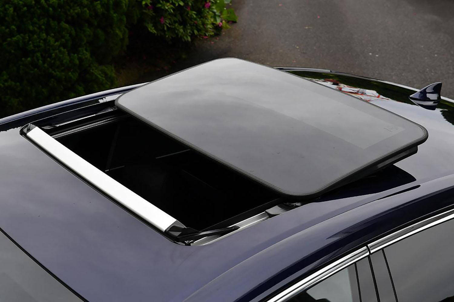 百万単位の出費なのに新車を買った人の約半数が納車後に後悔!!　じゃあ後悔しないで済む「クルマ選び」の方法とは？