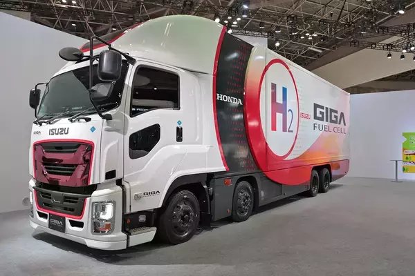 「トラックなら乗用車より水素燃料電池車へのシフトが現実的！　ただし最大のネックは「水素を作り出す」コスト」の画像