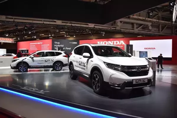 「東京モーターショーは世界からみれば異色！　クルマを売ってはいけないオートショーに未来はない」の画像