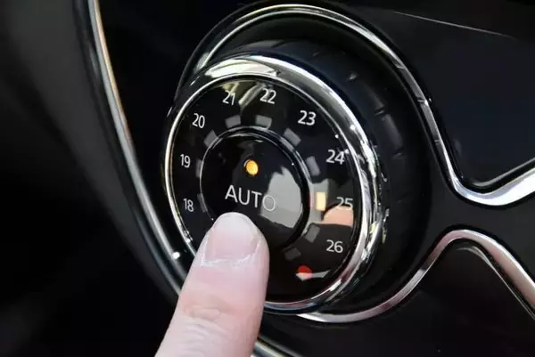 「いまどきのクルマの驚くべき中身！　窓の開け閉めも通信で行われる車内ネットワーク「CAN-BUS」とは」の画像