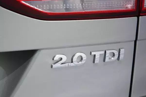 「【試乗】VWゴルフにディーゼル車が追加！　静かで振動もなく快適だが気になるのは高速域でのパンチ」の画像