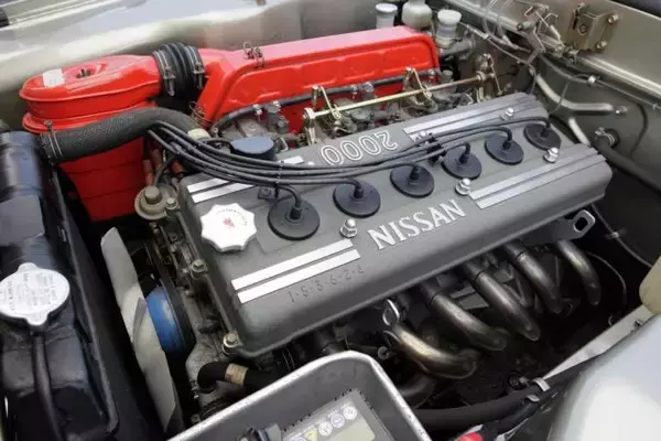 「レーシングドライバーの心に響いた！　エンジンだけで乗る価値のあるクルマ３選」の画像