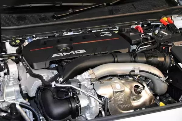 「メルセデス・ベンツが新型CLA＆AMG A 35を発表！　「美しさ」と「走り」に注目」の画像