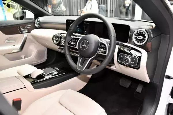 「メルセデス・ベンツが新型CLA＆AMG A 35を発表！　「美しさ」と「走り」に注目」の画像