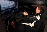 「レーシングドライバーの判断は？　今流行の運転シミュレーターゲームで運転技術は向上するのか」の画像4