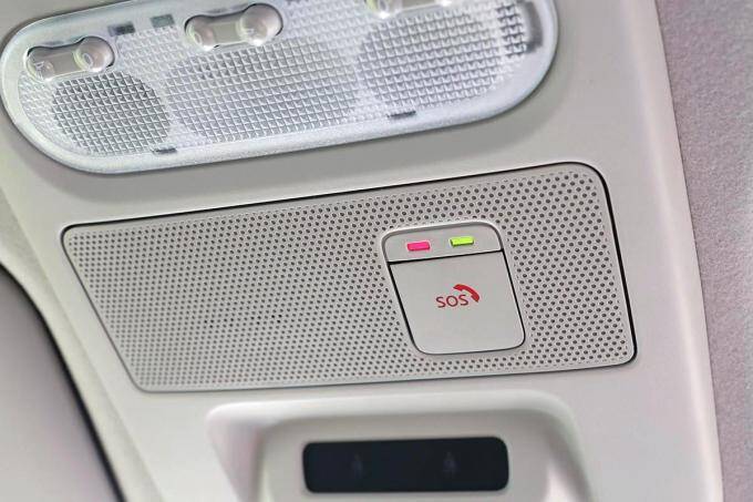 自動車メーカーにもの申す！　一刻も早く全モデルに標準搭載すべき装備11選