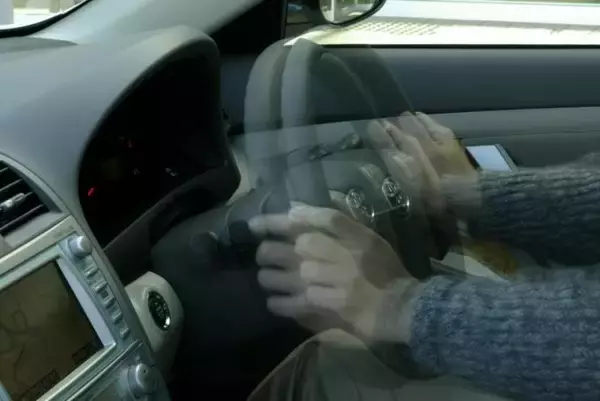 「自動車メーカーにもの申す！　一刻も早く全モデルに標準搭載すべき装備11選」の画像