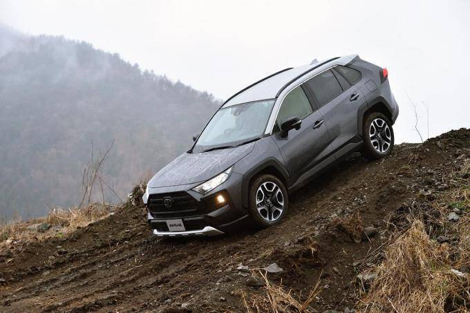 音やパーツだけでうっとり！　クルマ好きを陶酔させる部位をもつクルマ６選