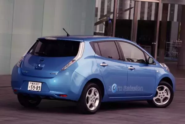 「中身はよくても伝わらない！　時代に恵まれず販売不振に陥った悲運のクルマ５選」の画像