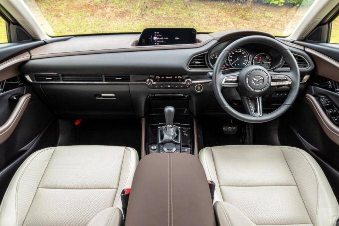 マツダの新世代SUV「CX-30」が満を持して日本市場デビュー！　239万2500円から