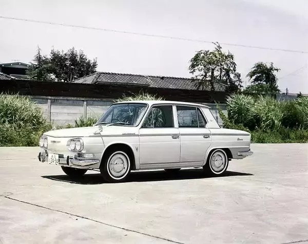 「脅威的な当たり年！　東京オリンピックの1964年に誕生した名車５選」の画像