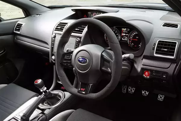 「555台の限定車「WRX STI EJ20 Final Edition」の詳細情報を入手！　EJ20のフィナーレを飾る豪華な中身」の画像