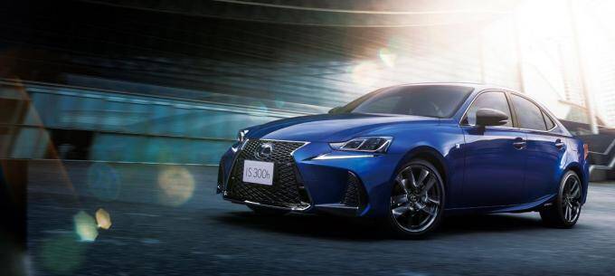 レクサスLCとISに匠の技から最先端テクノロジーまで投入した特別仕様車が登場