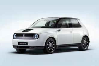 ４代目フィットが登場！　話題の電気自動車Honda eも日本初公開【東京モーターショー2019】