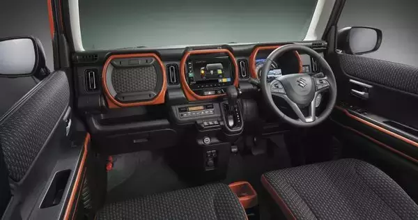 「スズキ初の自動運転車やPHEVも登場！　2代目ハスラーにも注目！【東京モーターショー2019】」の画像