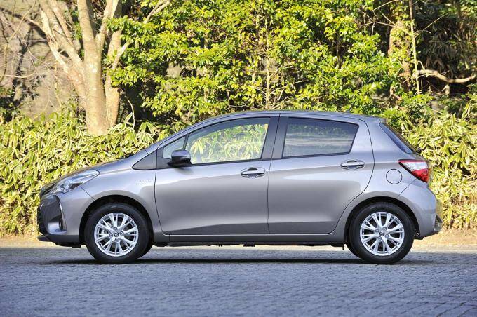 スープラは時代に逆行？　レーシングドライバーがショートホイールベースの採用に疑問符を投げかける