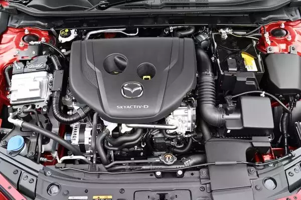 「まともに扱っているのはマツダと三菱のみ！　なぜ日本メーカーは乗用ディーゼルに消極的なのか」の画像