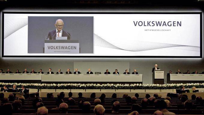 自動車界の偉人！　「フェルディナント・ピエヒ」がわかる８つのネタ