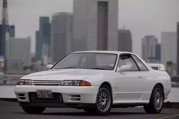 「人気車が激安！　マイナー車が高額？　知っておくべき中古車買い取り査定のツボ６つ」の画像