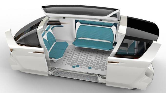 VIP御用達は間違いなし！　年内発売予定のトヨタ・グランエースが初披露【東京モーターショー2019】