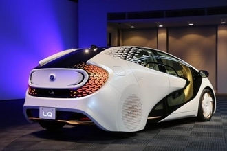 「TOYOTA Concept-愛i」から「LQ」に進化！　公道走行可能でより現実的な存在に【東京モーターショー2019】