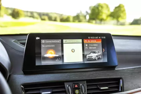 「新世代デザインを採用し迫力がアップした新型BMW X1が発売」の画像