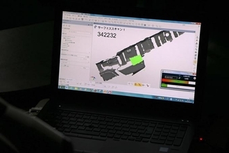 第２世代GT-R乗りにも朗報！　日産自動車が新たな生産技術「対向式ダイレス成形」を開発し公開