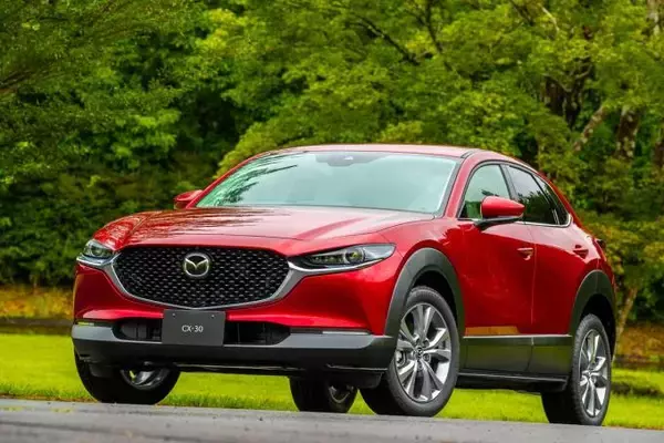 「サプライヤーや生産部門と徹底的にこだわった！　マツダCX-30の佐賀尚人主査が開発秘話を語る」の画像