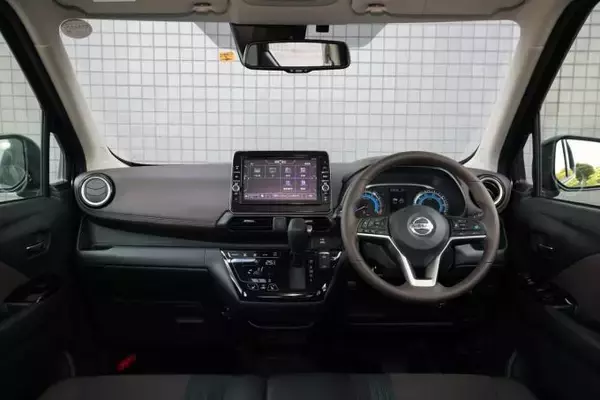 「リッターカーいらずの衝撃性能！　あまりにスゴイ新型軽自動車３台と画期的ポイント」の画像