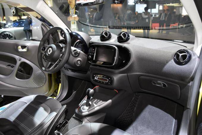 EQシリーズだけじゃない！　メルセデス・ベンツブースは環境重視の新モデルが続々【東京モーターショー2019】