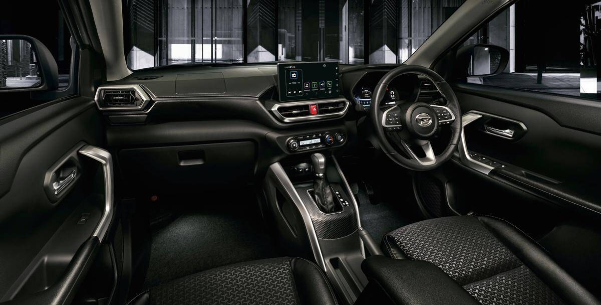 ダイハツから新車種「ロッキー」が登場！　SUVらしさと取り回しやすさを両立