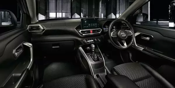 「ダイハツから新車種「ロッキー」が登場！　SUVらしさと取り回しやすさを両立」の画像