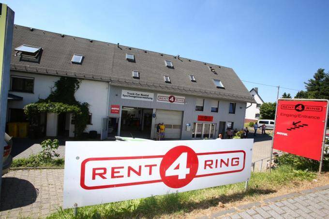 クルマ好きなら死ぬまでに1度は走れ！　レーシングドライバーが推すドイツのドライブルート３選