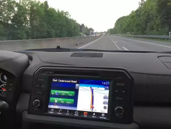 「クルマ好きなら死ぬまでに1度は走れ！　レーシングドライバーが推すドイツのドライブルート３選」の画像