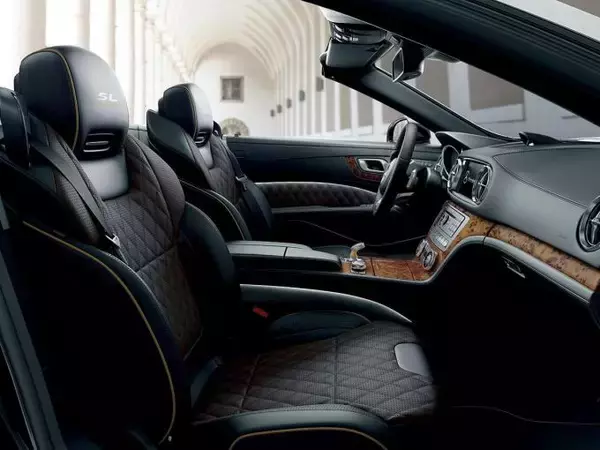 「専用デザインホイールと上級装備を満載！　メルセデス・ベンツSLの特別仕様車「グランドエディション」登場」の画像