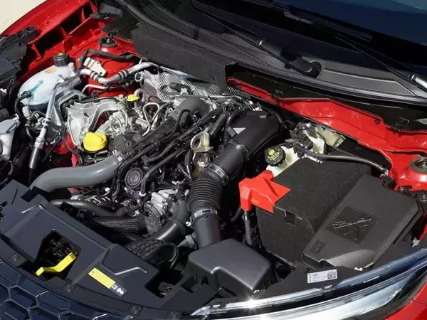 「売れ筋のコンパクトSUVなのにナゼ？　２代目日産ジュークが日本に導入されない事情」の画像