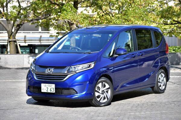 荷物が積みたいけど大きいクルマは嫌 という人必見 小柄でもデカイ荷室を持つモデル８選 19年11月14日 エキサイトニュース