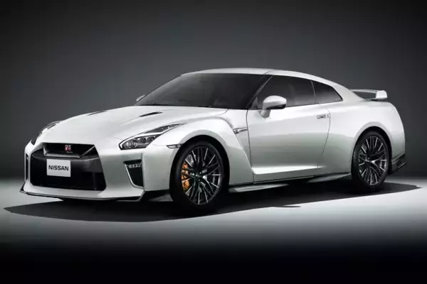 「これぞ安ウマの極み！　廉価なベーシックグレードが買いの現行国産車４選」の画像