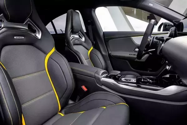 「最高出力421馬力！　日常使いもOKなメルセデスAMG CLA 45 4MATIC＋が登場」の画像