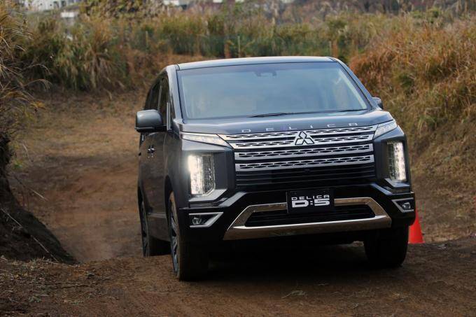 複数ジャンルを併せ持つマルチ性が凄い どのカテゴリーにも属さない一匹狼なクルマ４選 19年11月23日 エキサイトニュース