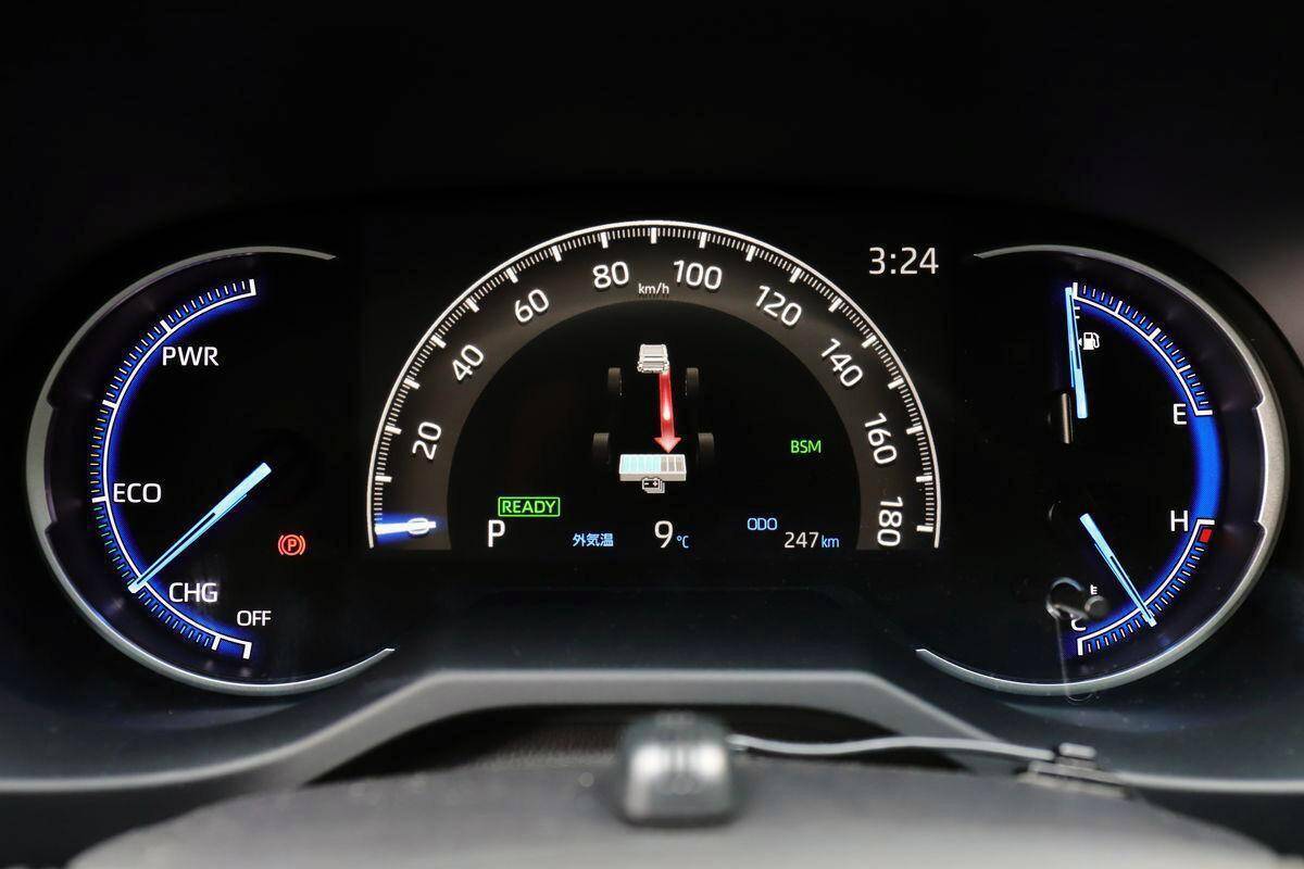 運転が恐い！　苦手！　という人は必見の運転が上手くなったと勘違いするほど凄いクルマの装備８選